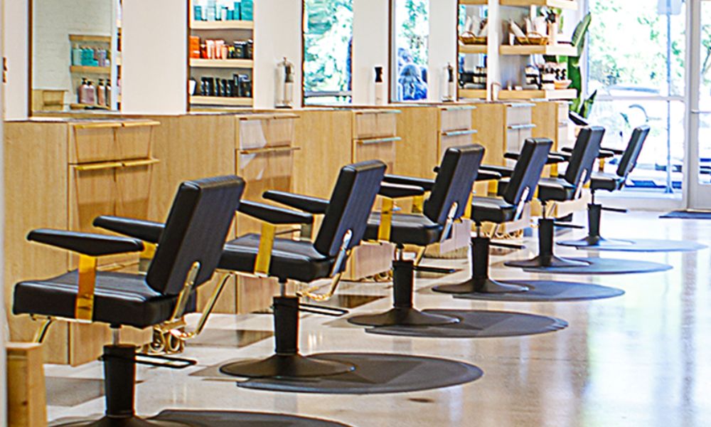 Telltale Signs It’s Time To Expand Your Salon