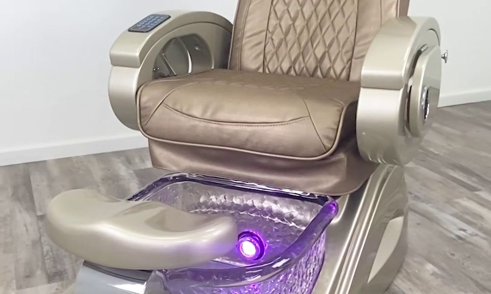 Key Features of a High-Quality Salon Pedicure Chair