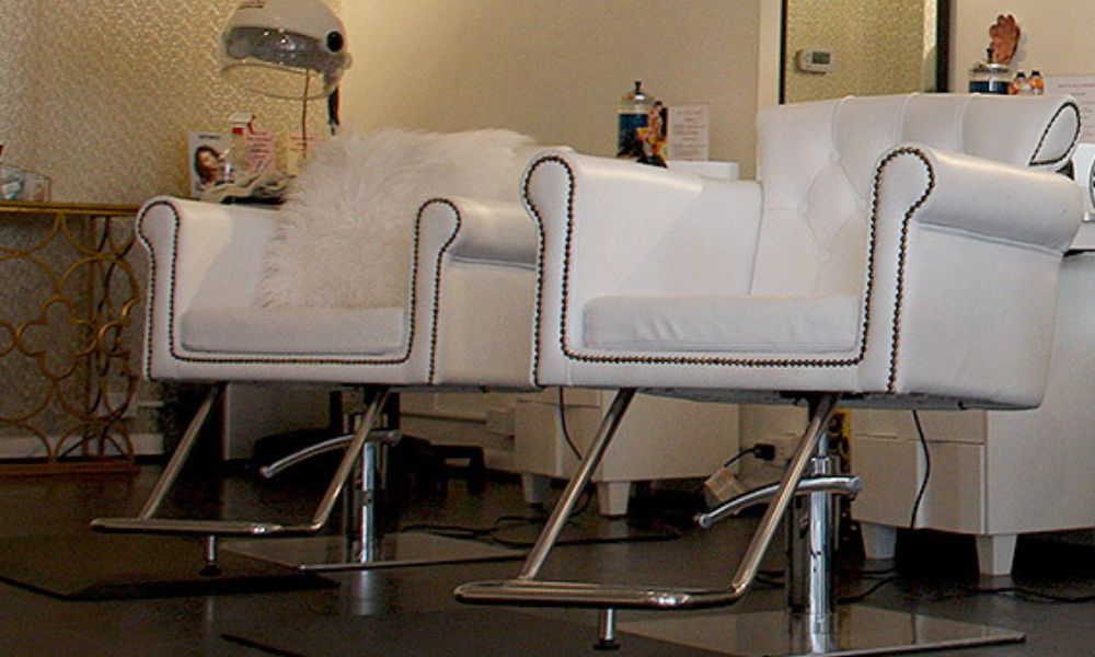 5 Reasons To Invest in Quality Salon Equipment