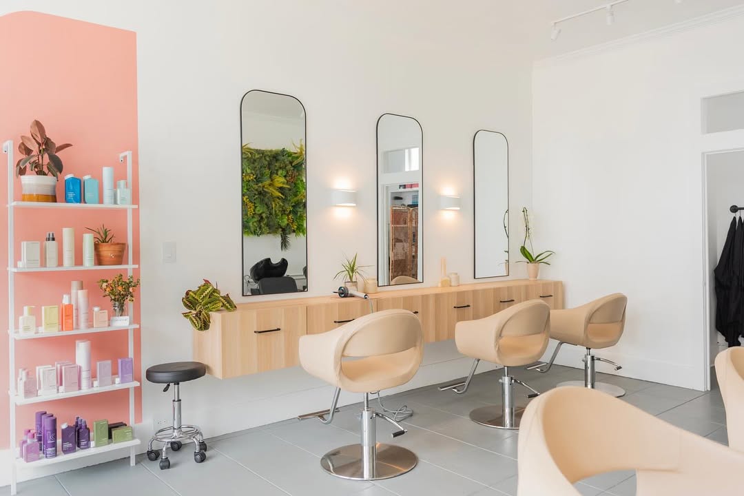 Everything your salon needs, in one place.